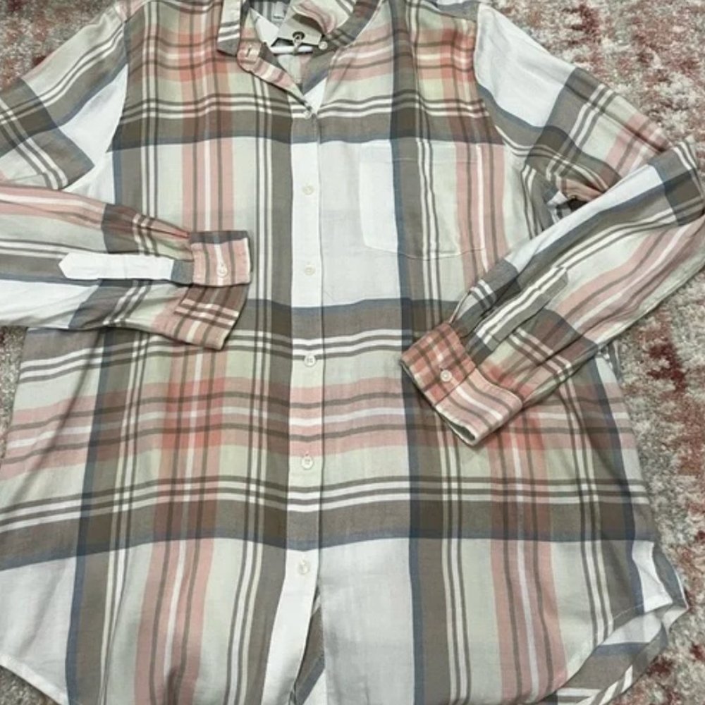 Lucky Brand Plaid (pink grey and beige) Flannel -so soft  Large